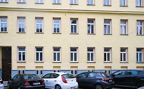 Elegant Duplex Danube Canal