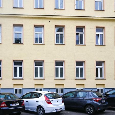 Elegant Duplex Danube Canal Vienna Esterno foto