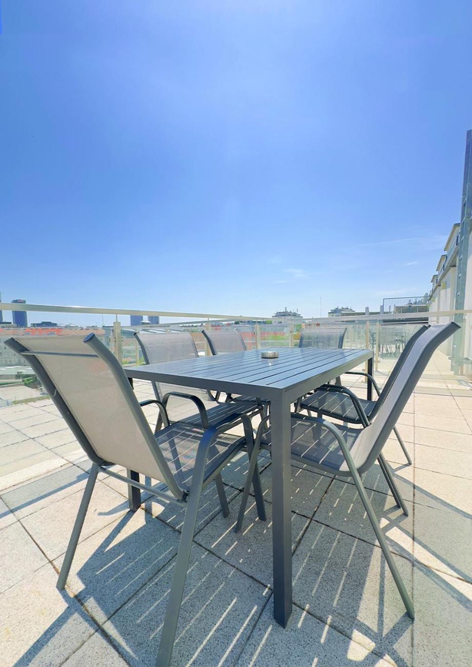 Elegant Duplex Danube Canal Vienna Esterno foto